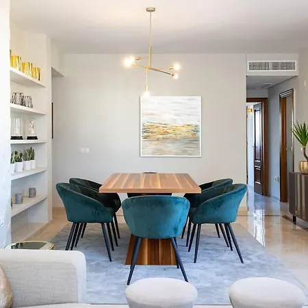 Luxuary Beachside 3br ! Estepona